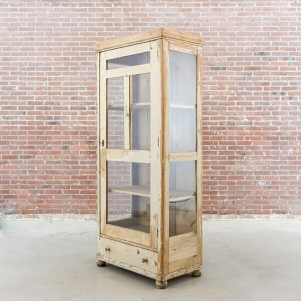Eintürige Vitrine